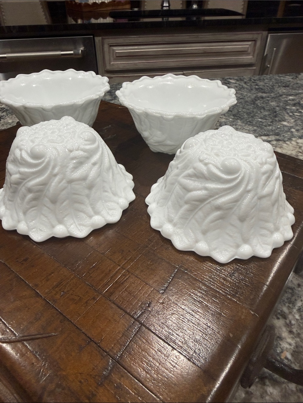 Vintage Indiana Milk Glass Wild Rose Berry  Embossed Desert Bowls - Set of 4